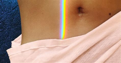 Discharge From Belly Button: Signs, Causes, Treatment